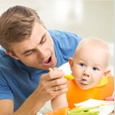 baby.ru-«Как всей семьей малыша кормили»