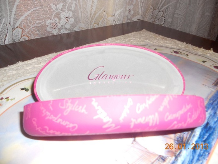 Приз акции Glamour «Стильные подарки от Glamour Superslims»