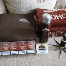 Полотенце, толстовка, термос, портсигар, набор отверток, блок сигарет от Донской Табак