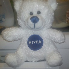 Плюшевая игрушка Медведь. от NIVEA