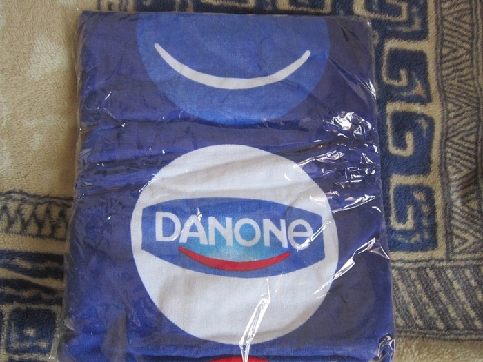 Приз акции Danone «Данон собирает улыбки»
