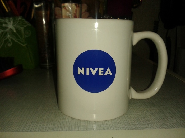 Приз акции NIVEA «Зима в теплой компании!»
