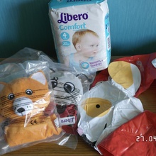 круг, игрушки и подгузники от Libero