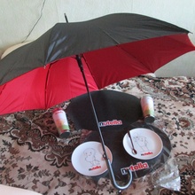 Зонт,доска на холодильник,тарелки,термокружка, ложка-спредер от Nutella
