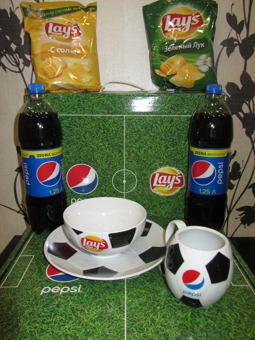 Приз акции Lay's «Футбол вкуснее с Lay`s и Pepsi»