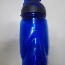 Спортивная бутылка от Mondelez