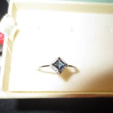 кольцо с сапфиром и бриллиантами от Черная карта