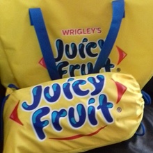Juicy Fruit: «Призы за пузыри» от Juicy Fruit: «Призы за пузыри»