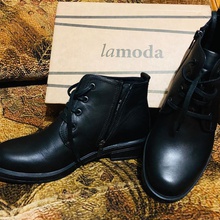 На сертификат Lamoda от акции купила демисезонные ботиночки от Maybelline New York