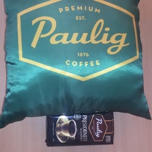 Подушка и кофе от Paulig