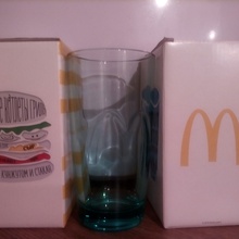 Стаканы за покурку большого МакКомбо от McDonald's: «МакФест».