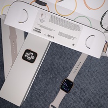 Смарт-часы Apple Watch SE 40мм от Loreal Paris (Лореаль): «Пусть красота сбывается» (2022)