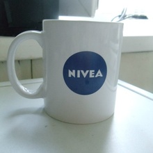 Кружка от NIVEA