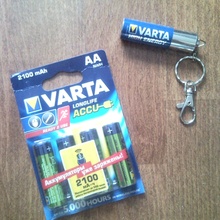 аккумуляторы и флешка от Varta