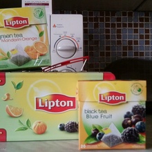 металический кейс в подарок за покупку 2 пачек чая от Lipton