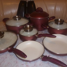 Набор кастрюль и сковородок от Wikimart