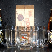 кружки и пиво от Velkopopovicky Kozel