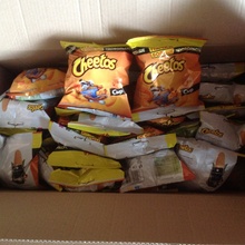 Коробка чипсов от Cheetos