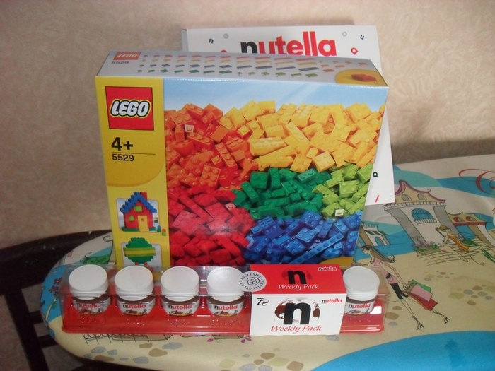 Приз акции Nutella «Собери свой подарок. поездку в Legoland»