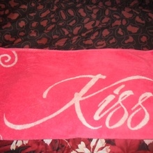 Полотенце от Kiss