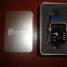 Бинарные часы от Winston