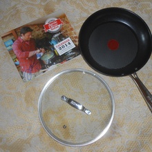 сковородка, крышка и календарь от http://proactions.ru/actions/lenta/11252.html