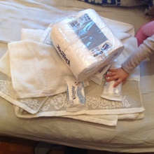 Набор полотенец и бумага  от Kleenex