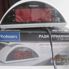 Часы с радио от Rolsen