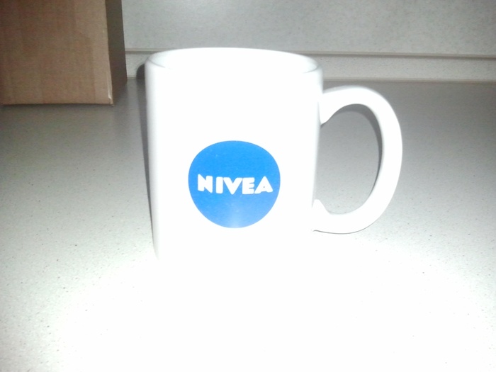 Приз акции NIVEA «С NIVEA в теплой компании!»