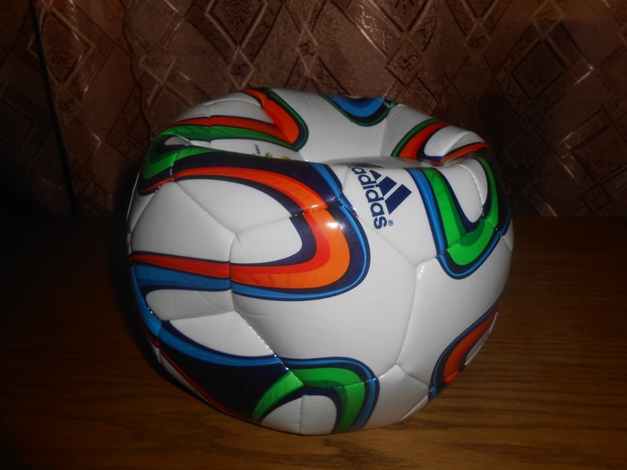 Приз конкурса Крошка-Картошка «Вливайся в Мировой футбол!»