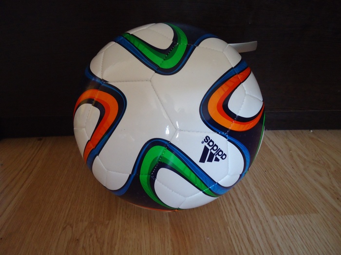 Приз конкурса Крошка-Картошка «Вливайся в Мировой футбол!»