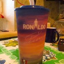 Голографический стакан с Ronaldo из KFC от KFC
