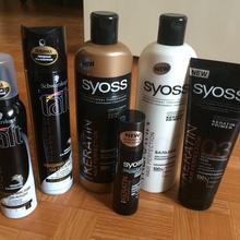 Набор средств для волос: шампунь, бальзам, маска, сыворотка, лак и пенка  от Relook.ru: Конкурс "Моя любимая укладка с SYOSS" 