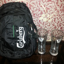 рюкзак и 2 бокала от Carlsberg