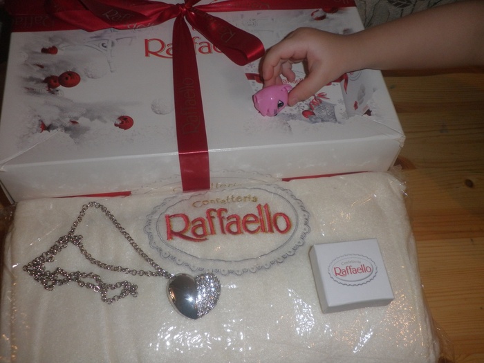 Приз конкурса Raffaello «Зимнее волшебство с Raffaello»