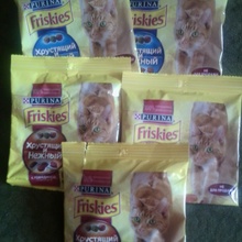 5 пакетиков корма Friskies от Friskies