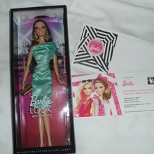 Коллекционная кукла Barbie приглашение напоказ коллекции Chapurin for Barbie, FW 14/15 от Barbie