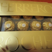 «Совершенный Новый Год с Ferrero Rocher» (2013) от Ferrero Rocher