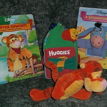 Книжки-игрушки, игрушки от HUGGIES