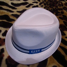 Шляпка от Efes Pilsener