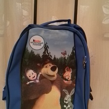 чемоданчик от Маши и медведя от Kinder Pingui