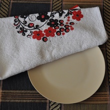 Тарелка и полотенце от Nutella