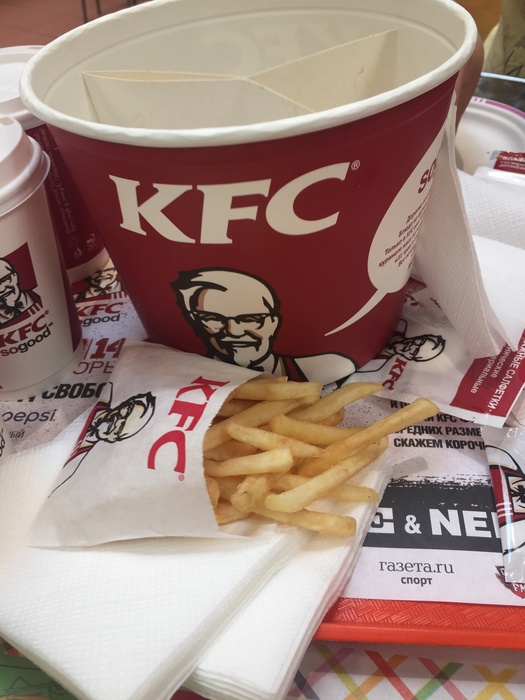 Приз фотоконкурса KFC «400 ресторанов KFC»
