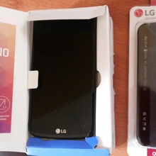 Смартфон LG и умный чехол от http://proactions.ru/actions/shop/svyaznoj/eto-lyubov.html
