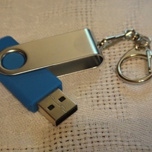 Флешка 16GB USB 2.0 от Bond Street