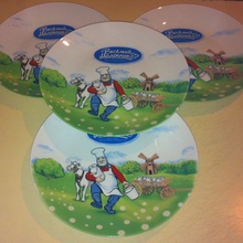 4 керамических тарелки (2011 год) от Веселый молочник