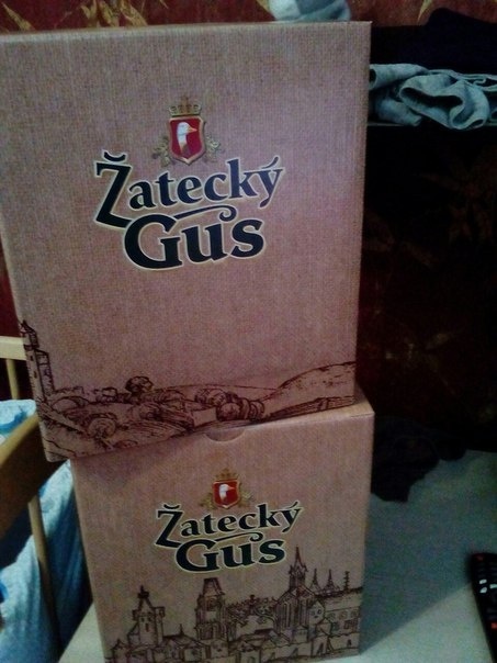 Приз акции Zatecky Gus «Выиграй поездку в Жатец на Чешский пивной фестиваль!»