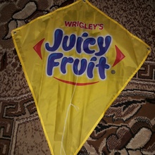 Воздушный змей от Juicy Fruit
