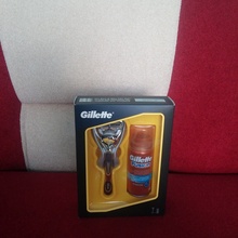 Набор от Gillette