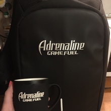 Кружка и рюкзак от Adrenaline Rush
